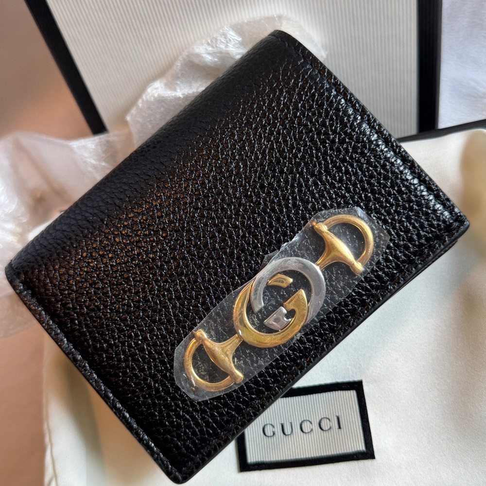 GUCCI Horsebit Zumi Grainy Black Leather Wristlet Card Case Wallet Made in Italy